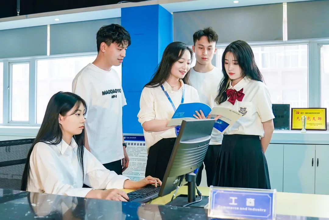 海立方娱乐城
海立方娱乐城