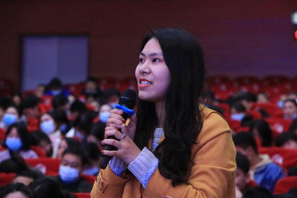 1615778229386025.jpg 大讲堂3.jpg