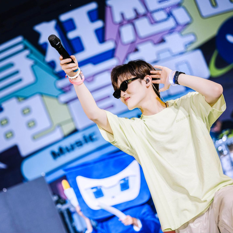 海立方娱乐城
电音节